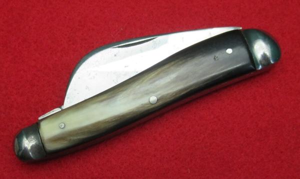 C+X Lockwood Brothers, Sheffield. 2 Blade Buffalo Horn Pruning Knife.................(931)