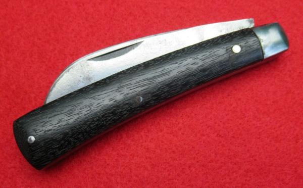 SAYNOR, Sheffield England Single Blade Pruning Knife. .........................................(935)