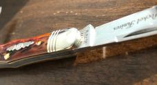 2013 AAPK Club Knife - 3 3/8" Swell Center Whittler - Autumn Gold Jigged Bone- 1095 Steel Blades 2013 AAPK Club Knife - 3 3/8" Swell Center Whittler - Autumn Gold Jigged Bone- 1095 Steel Blades