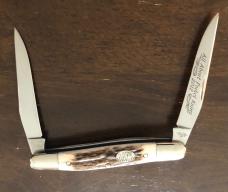2012 AAPK Club Knife - American Elk Antler - 4" Muskrat - 14-4 CrMo Steel Blades 2012 AAPK Club Knife - American Elk Antler - 4" Muskrat - 14-4 CrMo Steel Blades