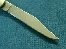 CAMILLUS SMALL JIGGED DELRIN NEW YORK USA LINERLOCK FOLDING POCKET PEN JACK KNIFE KNIVES CAMILLUS SMALL JIGGED DELRIN NEW YORK USA LINERLOCK FOLDING POCKET PEN JACK KNIFE KNIVES