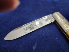 Great Eastern NORTHFIELD #772122 ANTIQUE YELLOW SAWCUT BONE BARLOW
