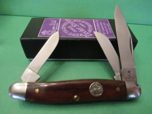 Queen 2011 Swamp Grass Bone Stockman Pattern #61