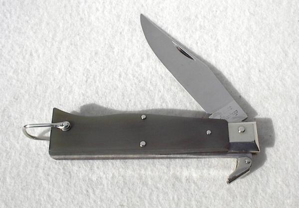 VINTAGE 60's  LEPRE GENUINE HORN FOLDING KNIFE NICKEL SILVER BOLSTERS - MINT CONDITION