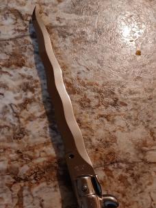 13" Stiletto Italy Kris Blade Red Dot. 13" Stiletto Italy Kris Blade Red Dot.