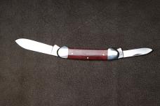 Case Canoe 11326 - Old Red Smooth Bone (62131 SS) Case Canoe 11326 - Old Red Smooth Bone (62131 SS)