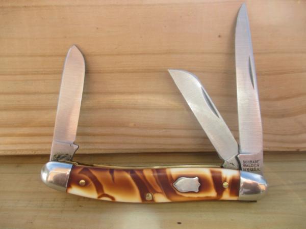 Schrade Walden (USA) Butter and Molasses Stockman