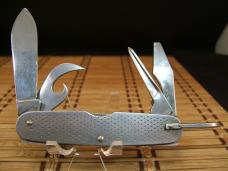 U,S, MILITARY ISSUE MULTI-TOOL SURVIVAL FOLDING POCKET KNIFE BY CAMILLUS U.S.A. MADE EXCELLENT USED