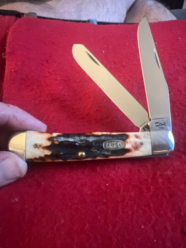 1997 Case XX USA 3 Dots R5254 SS Super Fat & Gnarly Red Stag Handle Trapper With Two Stainless Blads