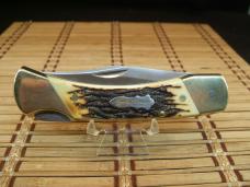 SCHRADE UNCLE HENRY LB8 PAPA BEAR USA LARGE FOLDING POCKET KNIFE SERIAL NO. 48515 & ORIGINAL SHEATH