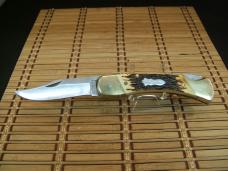 SCHRADE UNCLE HENRY LB8 PAPA BEAR USA LARGE FOLDING POCKET KNIFE SERIAL NO. 48515 & ORIGINAL SHEATH