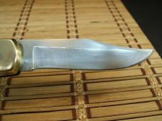 SCHRADE UNCLE HENRY LB8 PAPA BEAR USA LARGE FOLDING POCKET KNIFE SERIAL NO. 48515 & ORIGINAL SHEATH