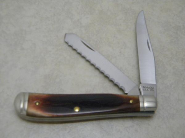 Schrade+ USA LTD Smooth Bone Saw Blade Trapper Knife * Schrade+ USA LTD Smooth Bone Saw Blade Trapper Knife *