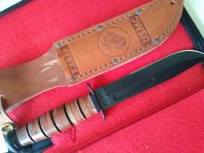 KA-Bar USMC Fixed blade