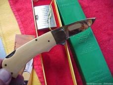 1979 Puma 715 Eddie Bauer folding knife VERY hard to find 1979 Puma 715 Eddie Bauer folding knife VERY hard to find