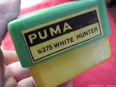1981 Puma White Hunter 6375 w/leather sheath and original box