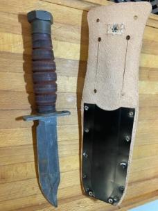 Vintage Ontario 2/80 military Pilot survival knife and original leather sheath