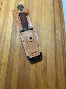 Vintage Ontario 2/80 military Pilot survival knife and original leather sheath