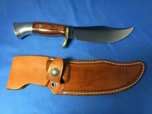 Vintage MINT Westmark 701 hunting knife and original leather sheath 