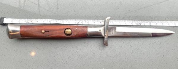 Vintage 26cm Rizzuto Estileto Milano Italy Switchblade (rescaled)