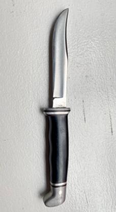 Vintage Buck Woodsman 102 w/ original sheath Vintage Buck Woodsman 102 w/ original sheath