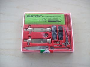 Italian Magic Knife Switchblade Kit Complete with Instructions UNUSED W/Plastic Case