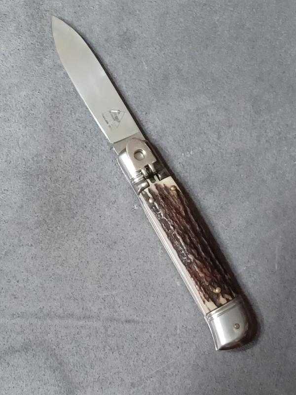 8" Stag AKCLever lock knife.