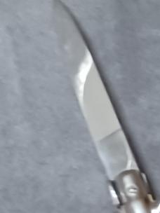 8" Italian stiletto knife. 8" Italian stiletto knife.