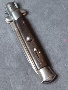 8" Italian stiletto knife. 8" Italian stiletto knife.