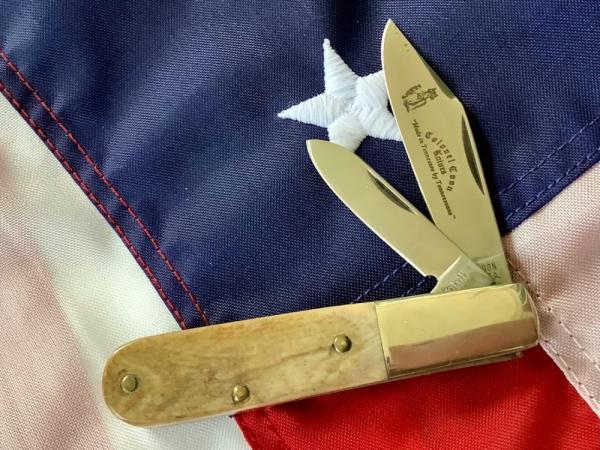 Orig Colonel Coon 2 Blade Barlow w/ Bone Handles & colonel coon blade etch Orig Colonel Coon 2 Blade Barlow w/ Bone Handles & colonel coon blade etch