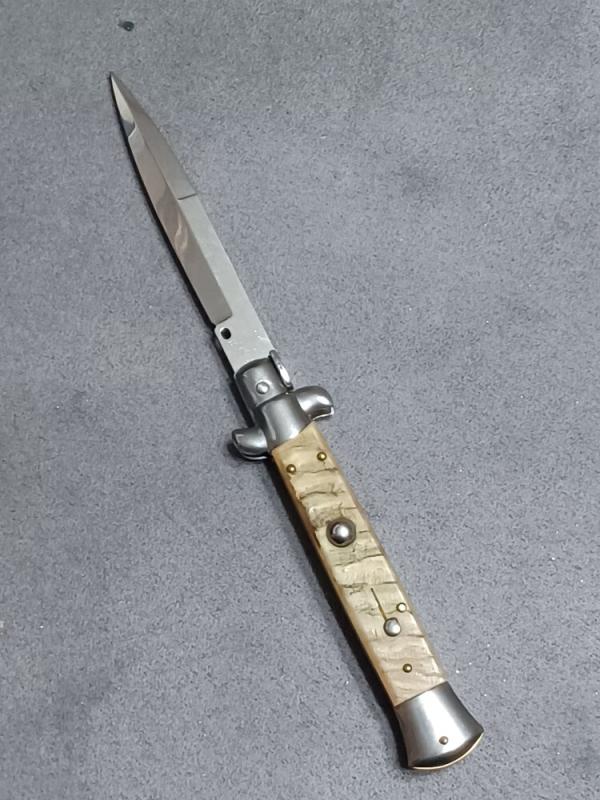 9" Frank B. stiletto knife. Ram Horn. 