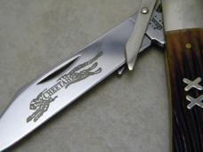 Case XX USA 2002 Dark Amber Bone 6111 1/2 Cheetah Lockback Knife