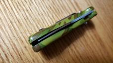 Remington Automatic Push Button Side Opening Switchblade Knife, New in the Box. Remington Automatic Push Button Side Opening Switchblade Knife, New in the Box.