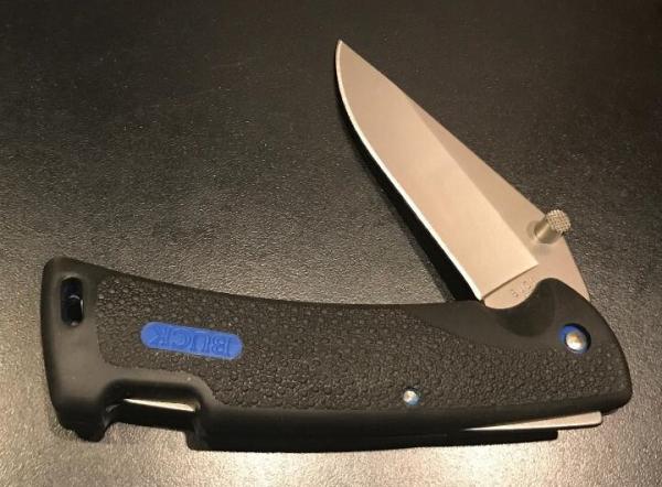 Vintage 2000 Buck 350 "Protege" Folding-Blade Knife Vintage 2000 Buck 350 "Protege" Folding-Blade Knife