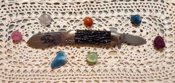 WOLVERINE 1998 2 Blade KNIFE COLLECTORS CLUB ~ BONE HANDLE ~ MINT TO GREAT ~ $70.00