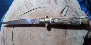 Vintage 1990s Kissing Crane Italian Lockback Stiletto with Deer Stag Scales 