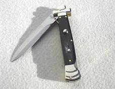 NEW A.G.A. CAMPOLIN 9" MALTESE BRAZILIAN HORN MODIFIED BAYONET BLADE NICKEL SILVER BOLSTERS W/POUCH NEW A.G.A. CAMPOLIN 9" MALTESE BRAZILIAN HORN MODIFIED BAYONET BLADE NICKEL SILVER BOLSTERS W/POUCH