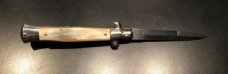 NEW - Italian 9" Stiletto, Honey Horn Scales NEW - Italian 9" Stiletto, Honey Horn Scales