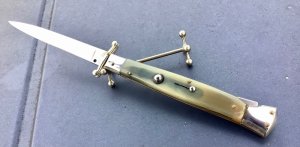 11 inch Italian Swing Guard  Renzo 