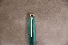 W.R. Case Mini Trapper 48948 – Jade Bone Kinfolk Jig 6207SS W.R. Case Mini Trapper 48948 – Jade Bone Kinfolk Jig 6207SS