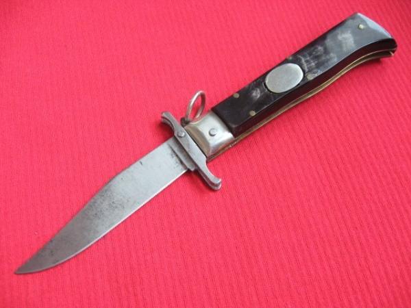Rare Vintage Italian Oval Button SWING GUARD Ring Pull Switchblade Knife