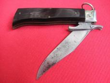 Rare Vintage Italian Oval Button SWING GUARD Ring Pull Switchblade Knife