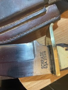 Vintage Schrade USA 171UH with original leather sheath VGUC