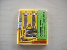 Italian Magic Knife Switchblade Kit Complete with Instructions UNUSED W/Plastic Case Italian Magic Knife Switchblade Kit Complete with Instructions UNUSED W/Plastic Case