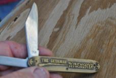 Winchester 2 Blade Mint New Old Stock Thick Bronze Handles 3 1/2" Closed USA Made Train Robbery 