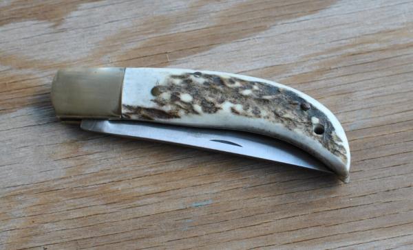 Spanish Folder Artisan Made 4 1/4" Closed Thick Stag Handles Bronze Bolsters 1/2 Stop Tight And Loud