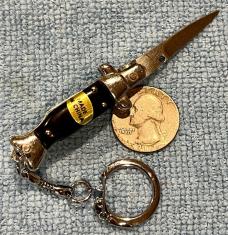 Miniature 3.5 Inch Fishtail Knife, Made In China, Unused Miniature 3.5 Inch Fishtail Knife, Made In China, Unused