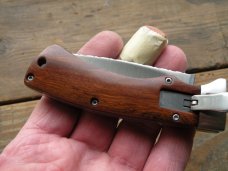 C. Jul (Julius) Herbertz , Solingen, Germany Leverlock Switchblade 