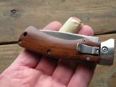 C. Jul (Julius) Herbertz , Solingen, Germany Leverlock Switchblade 