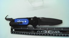 Benchmade Auto Triage 9160SBK Auto Open N680 Bohler Steel Tanto Serrated Blade New w/Original Box Benchmade Auto Triage 9160SBK Auto Open N680 Bohler Steel Tanto Serrated Blade New w/Original Box